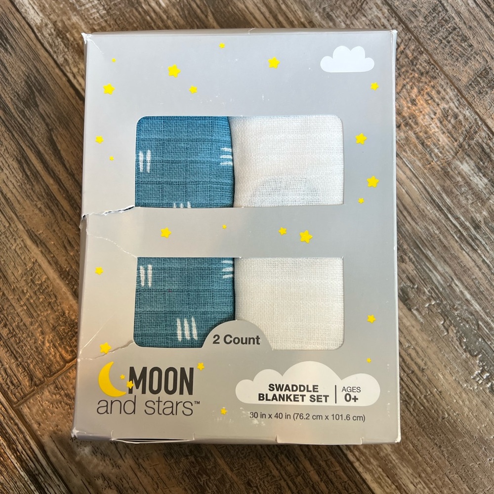 Moon and Stars Swaddle Set